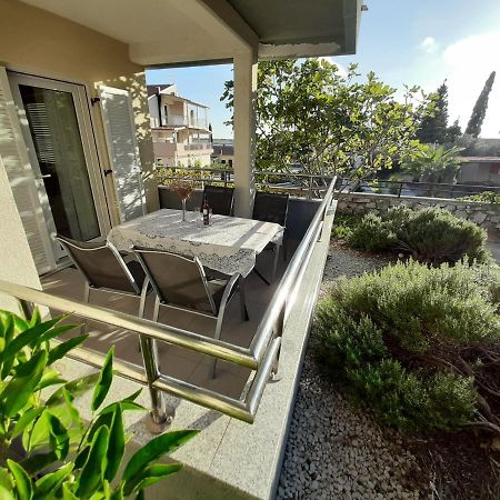 Apartments Puky Dreams โนวาลยา ภายนอก รูปภาพ