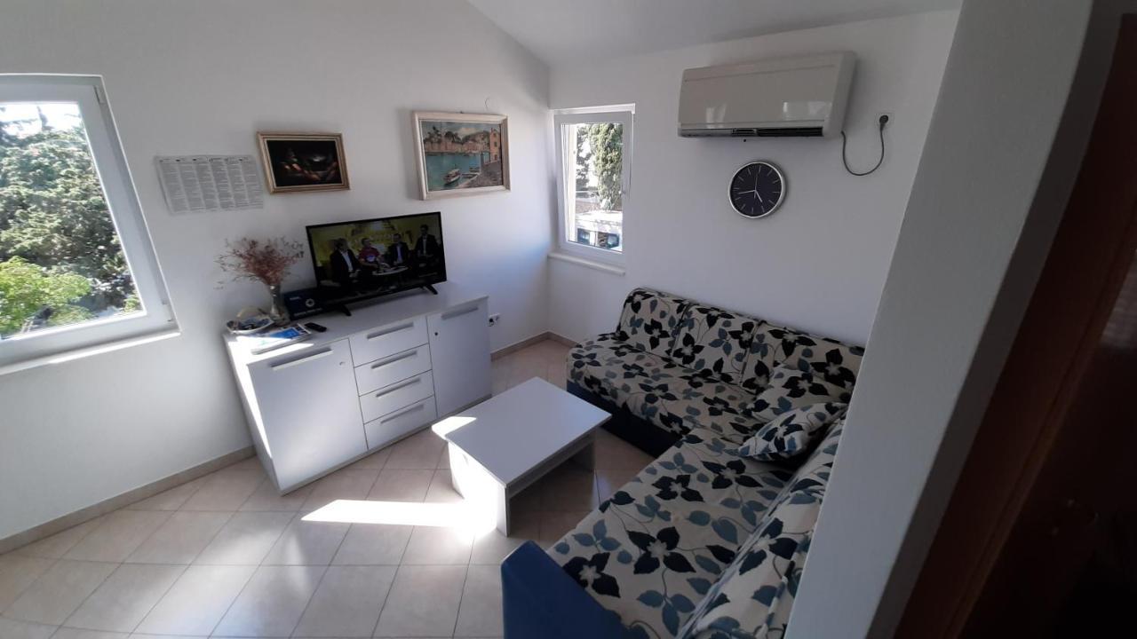 Apartments Puky Dreams โนวาลยา ภายนอก รูปภาพ