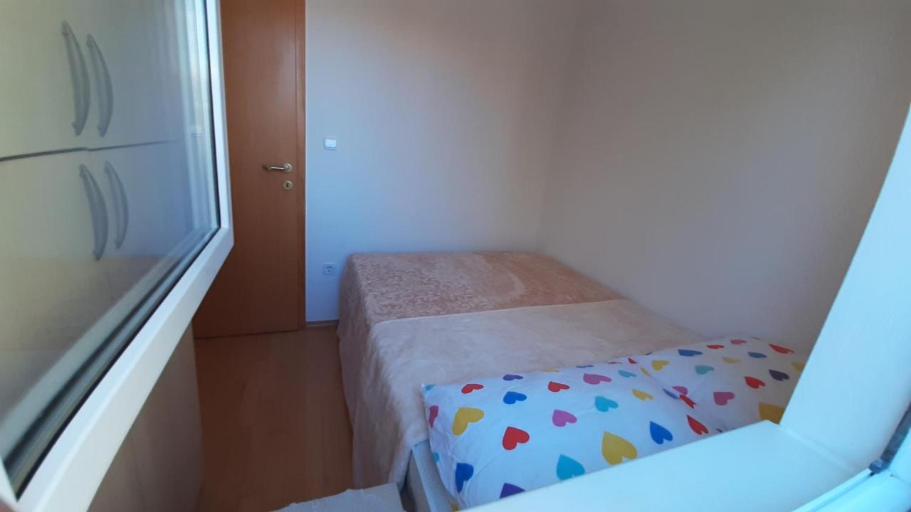 Apartments Puky Dreams โนวาลยา ภายนอก รูปภาพ