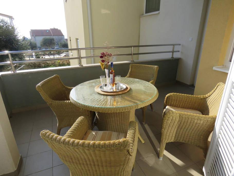 Apartments Puky Dreams โนวาลยา ภายนอก รูปภาพ
