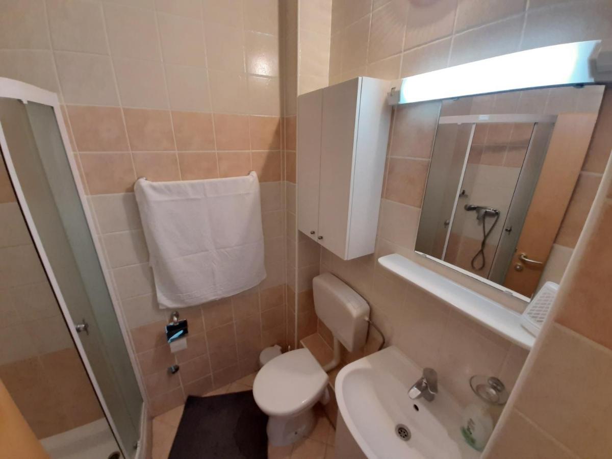 Apartments Puky Dreams โนวาลยา ภายนอก รูปภาพ