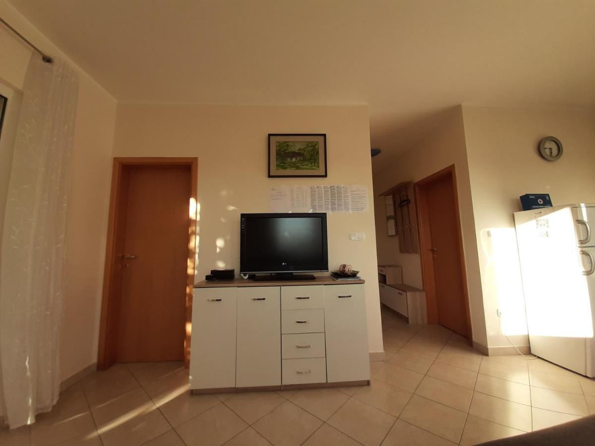 Apartments Puky Dreams โนวาลยา ภายนอก รูปภาพ